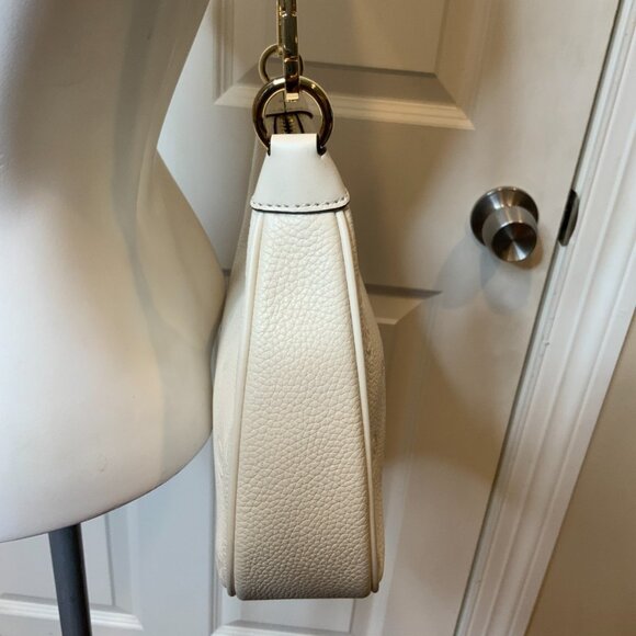 Michael Kors Cora Light Cream Zip Pouchette Leather Crossbody - Picture 3 of 10